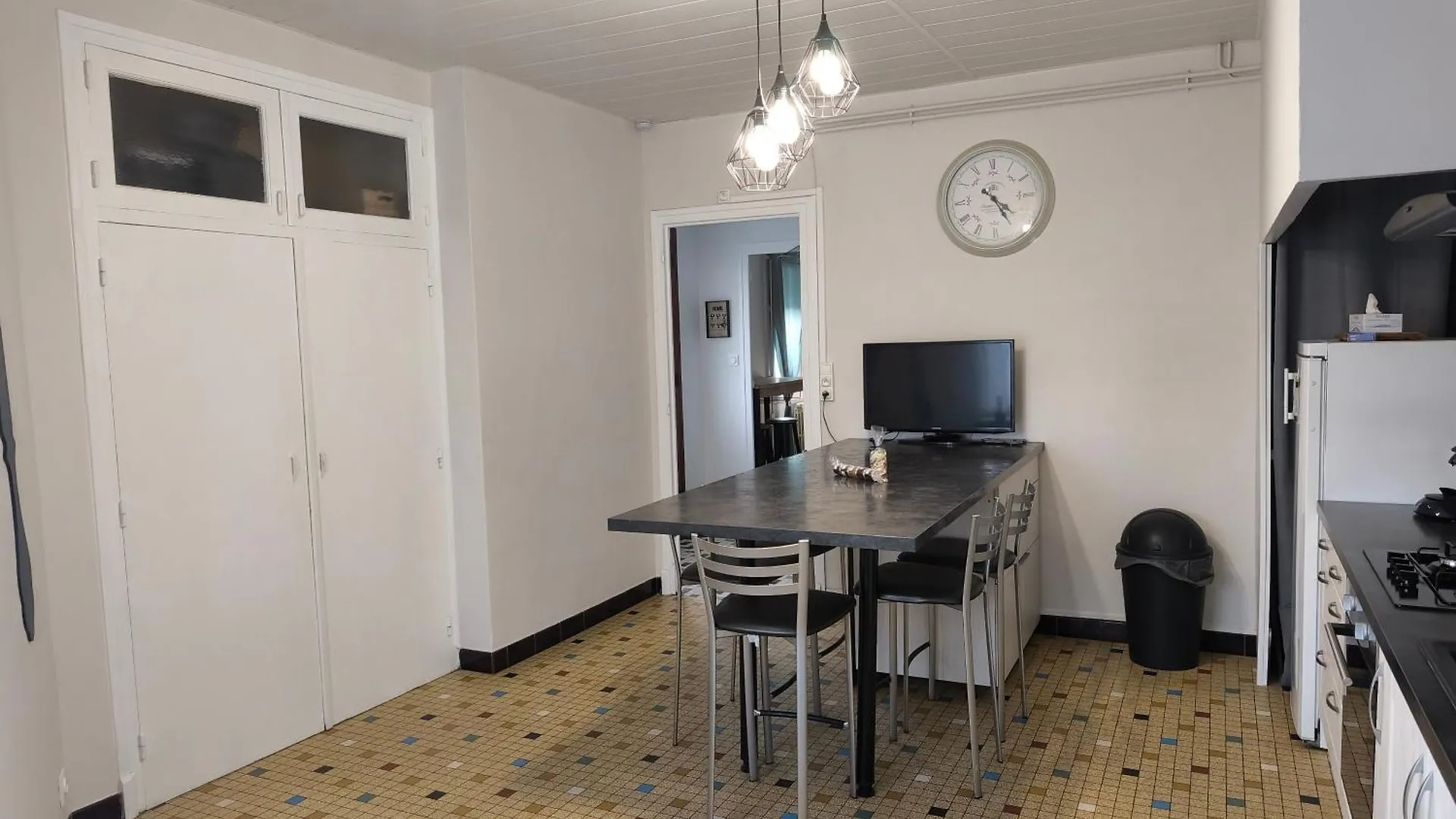 Maison Familiale Orleix 0*,